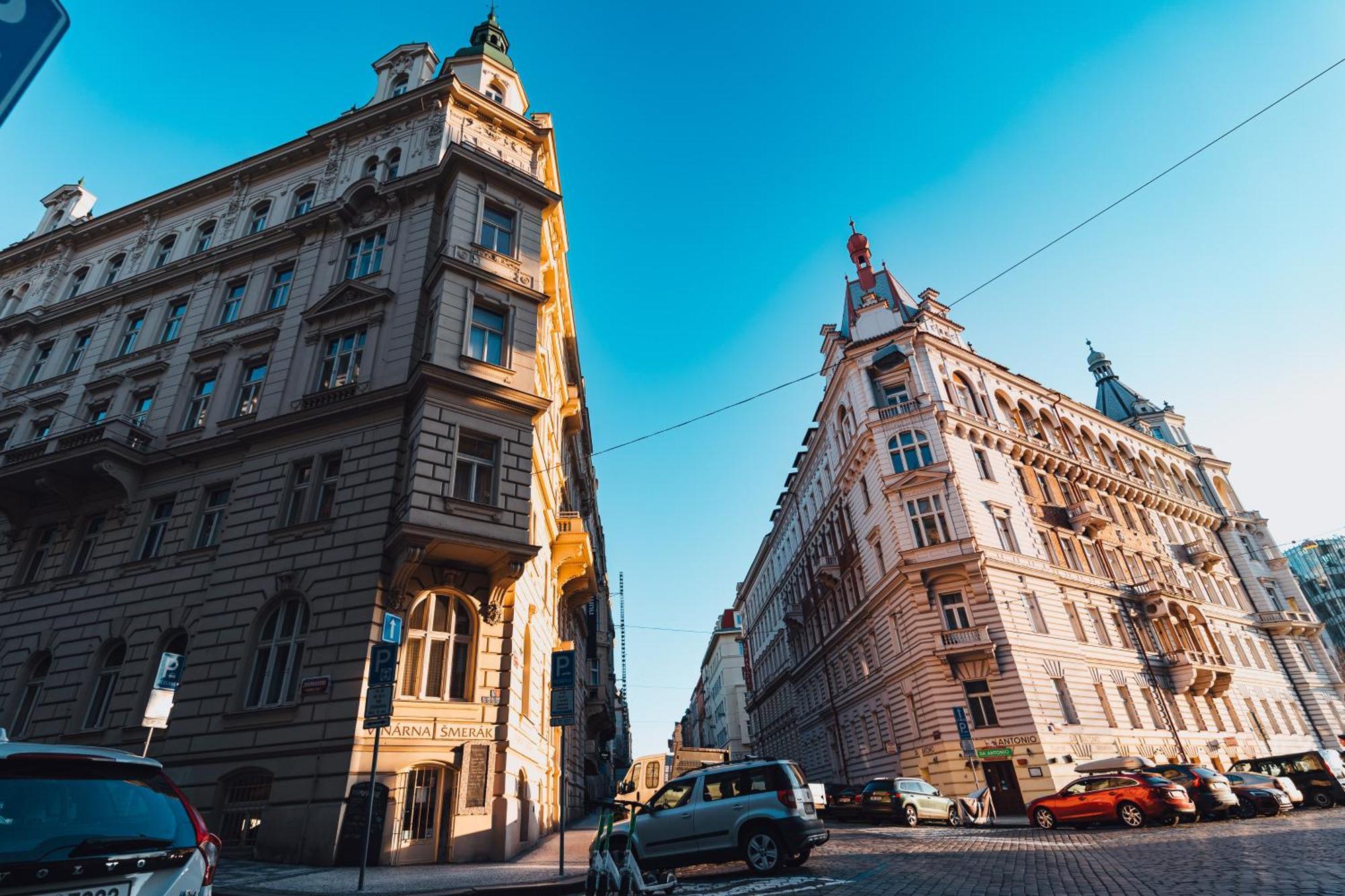 Two-Level Apart With A Terrace Near The Vltava River Prague Luaran gambar